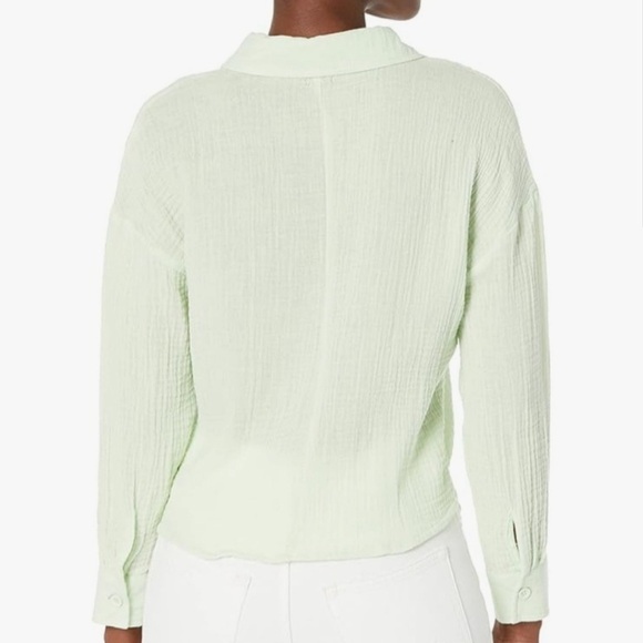Monrow Twist Front Gauze Long Sleeve Button Down Faded lime Size Small S NWT - Picture 6 of 6
